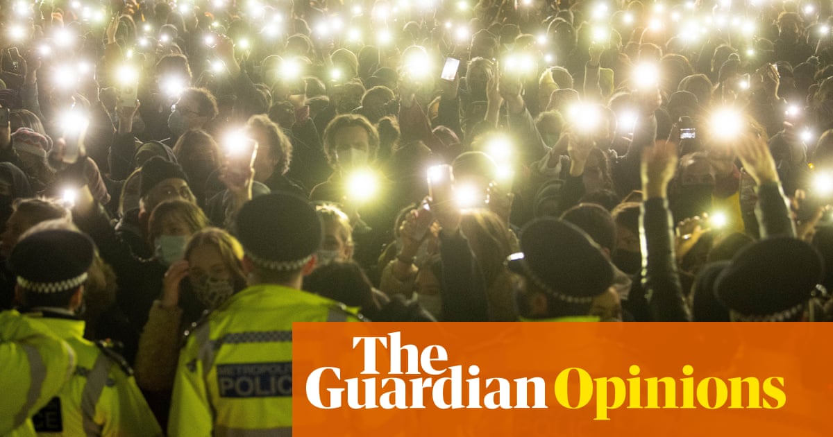 Why is violence against women getting worse? The answer isn’t in Andrew Tate | Gaby Hinsliff